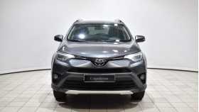 Toyota RAV4 2015 г.в.