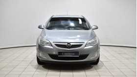 Opel Astra 2011 г.в.