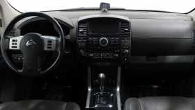 Nissan Pathfinder 2011 г.в.