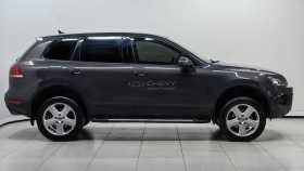 Volkswagen Touareg 2010 г.в.