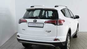 Toyota RAV4 2018 г.в.