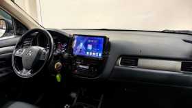 Mitsubishi Outlander 2015 г.в.