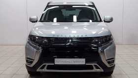Mitsubishi Outlander 2022 г.в.
