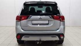 Mitsubishi Outlander 2022 г.в.