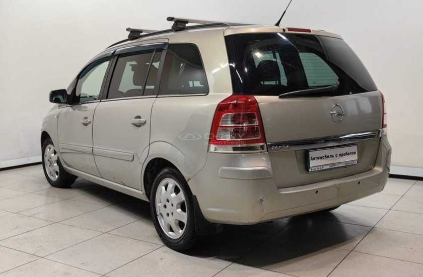 Opel Zafira
