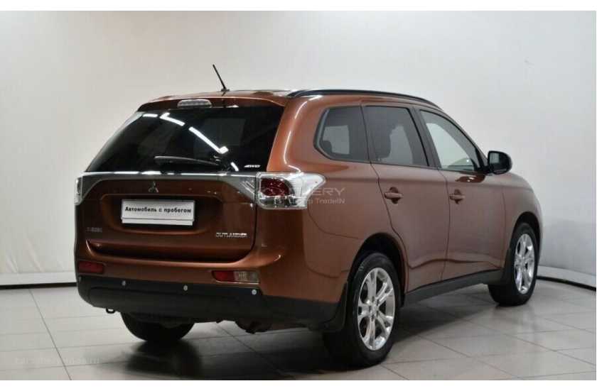 Mitsubishi Outlander