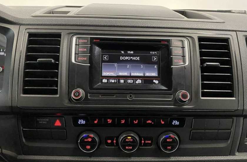 Volkswagen Caravelle