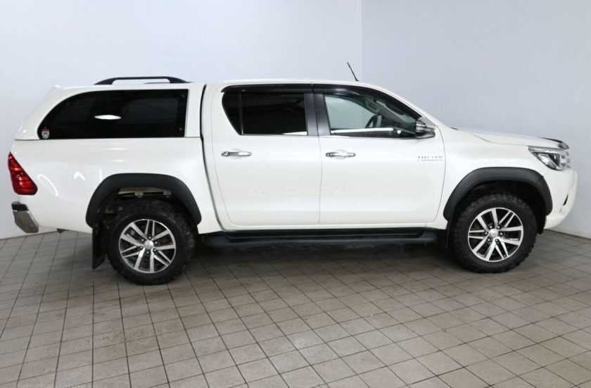Toyota Hilux