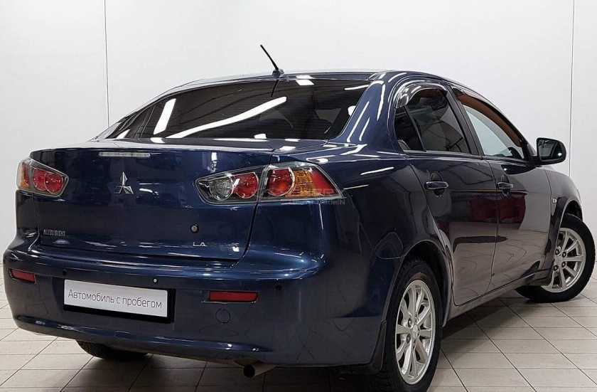 Mitsubishi Lancer