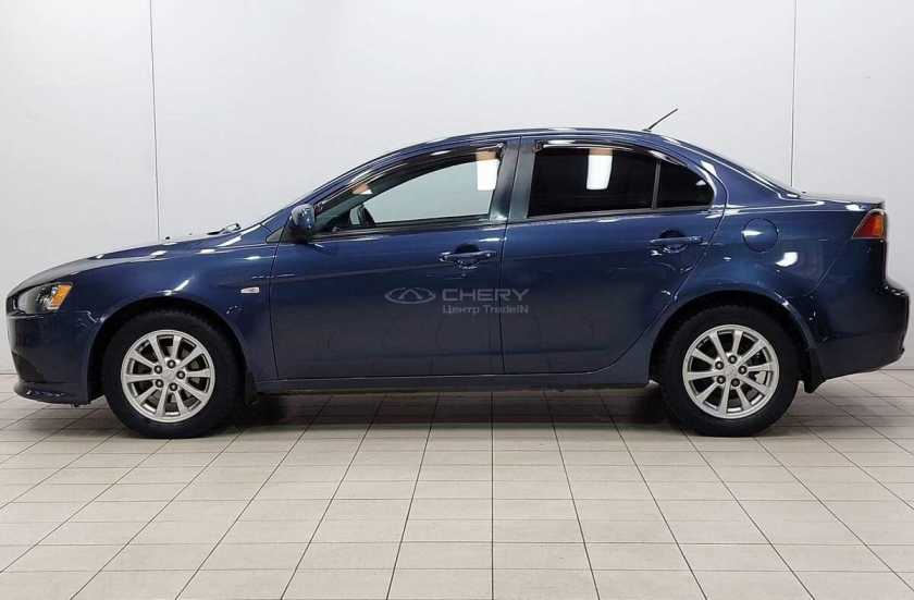 Mitsubishi Lancer