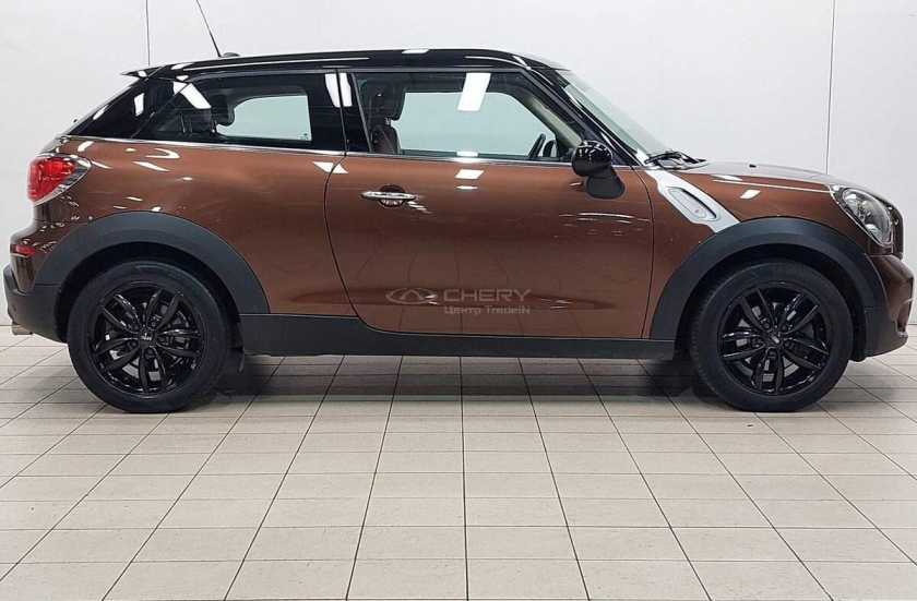 MINI Paceman
