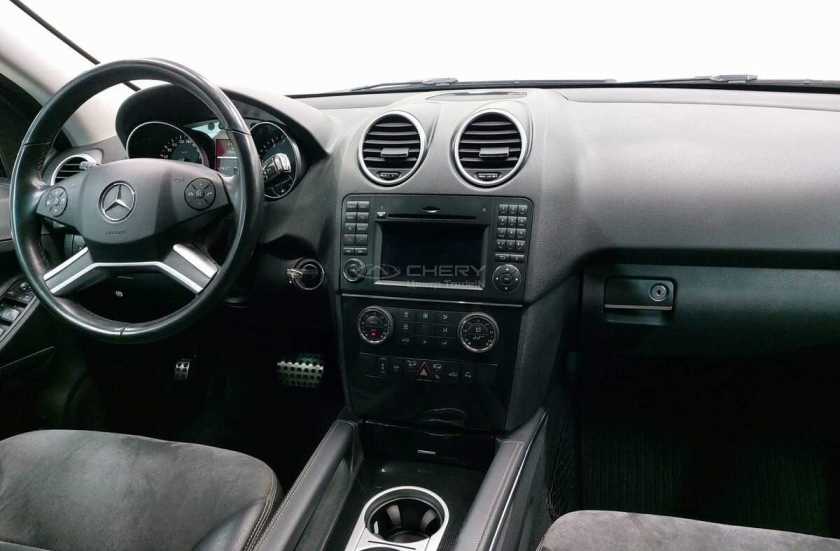 Mercedes-Benz M-Класс