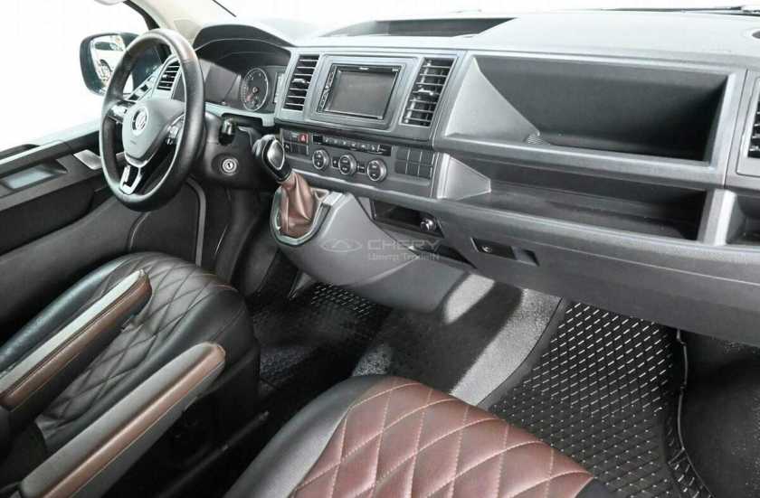 Volkswagen Caravelle