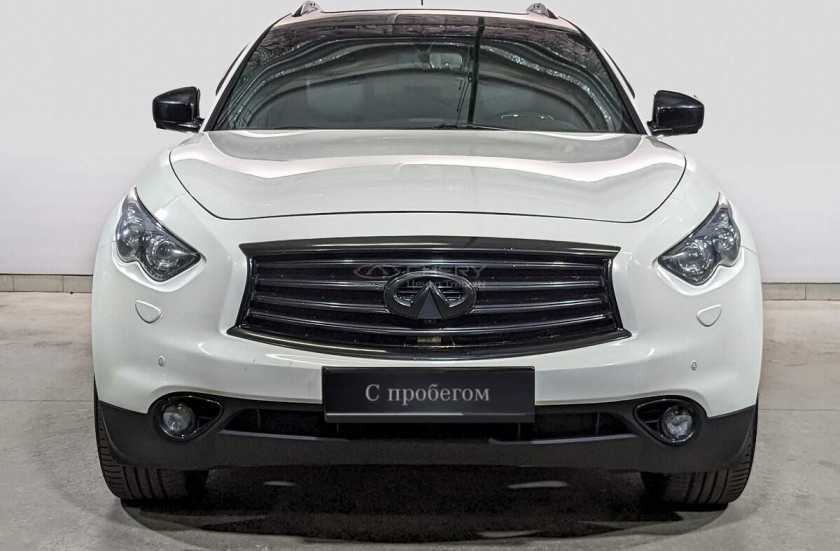 Infiniti QX70