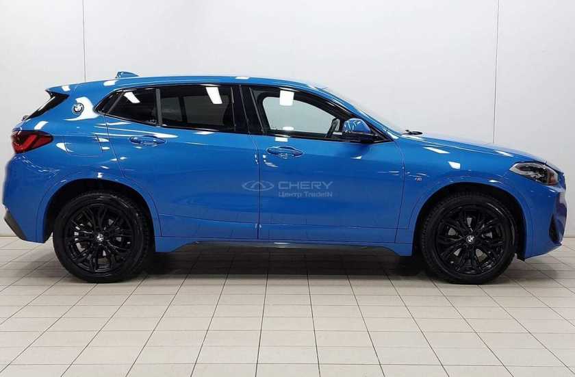 BMW X2
