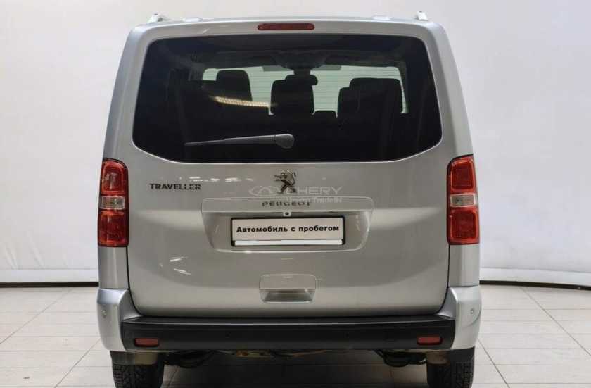 Peugeot Traveller