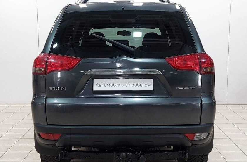 Mitsubishi Pajero Sport