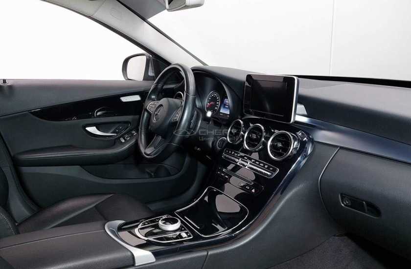 Mercedes-Benz C-Класс